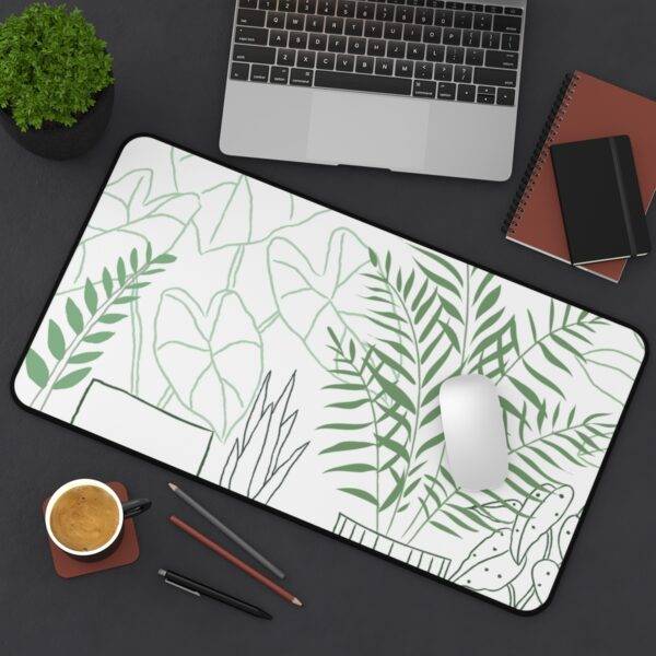 Minimalist Plant Lover Desk Mat, Simple Ferns XL Mousepad - Nature Inspired Design